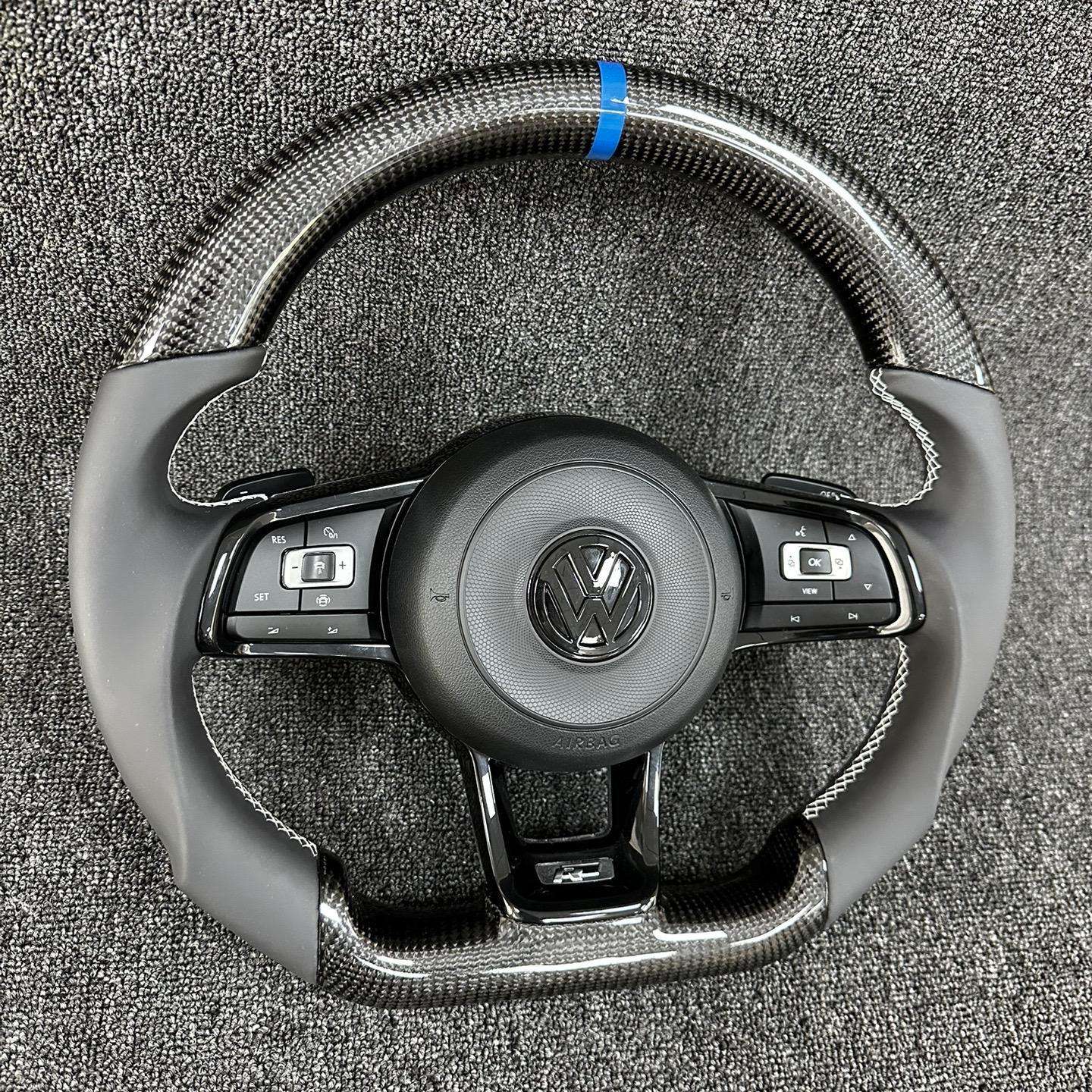 Volkswagen GTI Golf 7 7,5 Polo 6R Passat B8 Carbon Lenkrad DSG